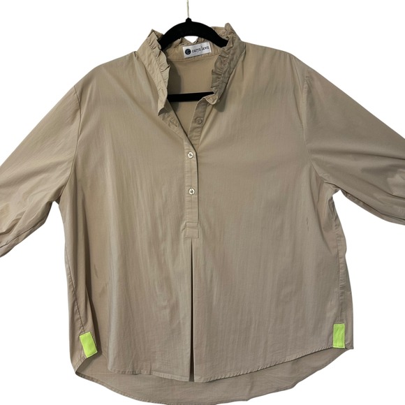 Caryn Lawn Beige Ruffle Collar Button Front Long Sleeve Shirt Top Women's - Picture 3 of 12